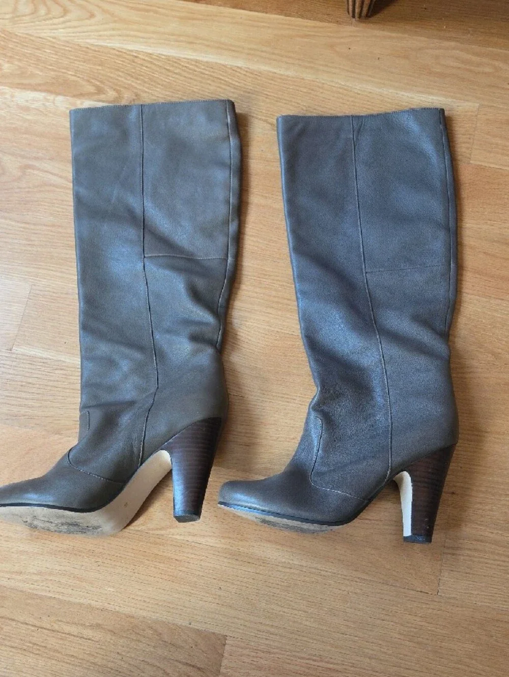 Dolce Vita sleek over